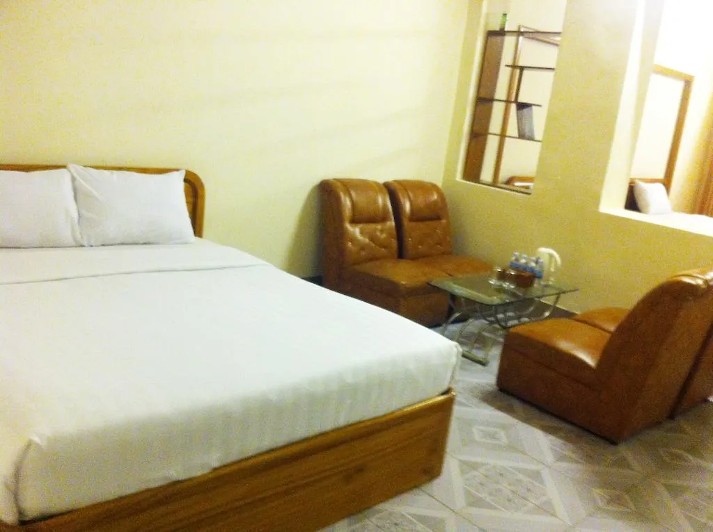 Tropicana Hotel Να Τρανγκ